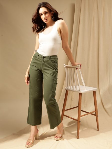 Women Olive Comfort Straight Fit High-Rise Cotton Cargo Trousers