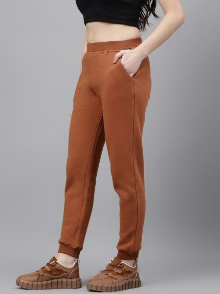Women Chacolate Solid  High Rise Regular Fit Joggers