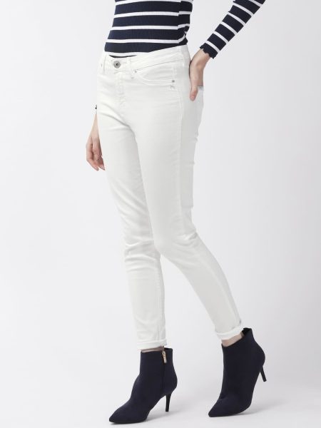 Women White Comfort Slim Fit High-Rise  Stretchable Jeans