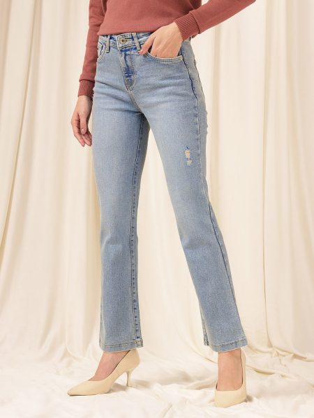Women Light Blue Comfort Low Distress  Straight Fit High-Rise Stretchable Jeans