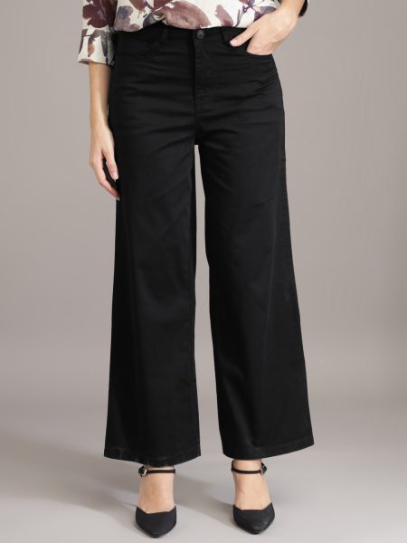 Women Black Comfort Straight Fit High-Rise Trousers